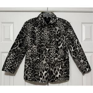 Chico's Black Label Snow Leopard Quilted Jacket, Size 0
